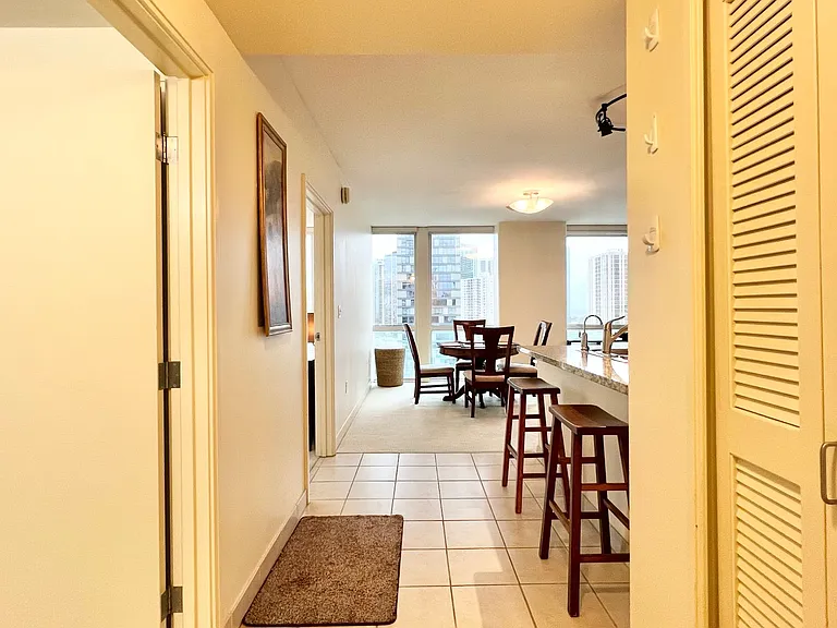 909 Kapiolani Blvd #1601 — Photo 37