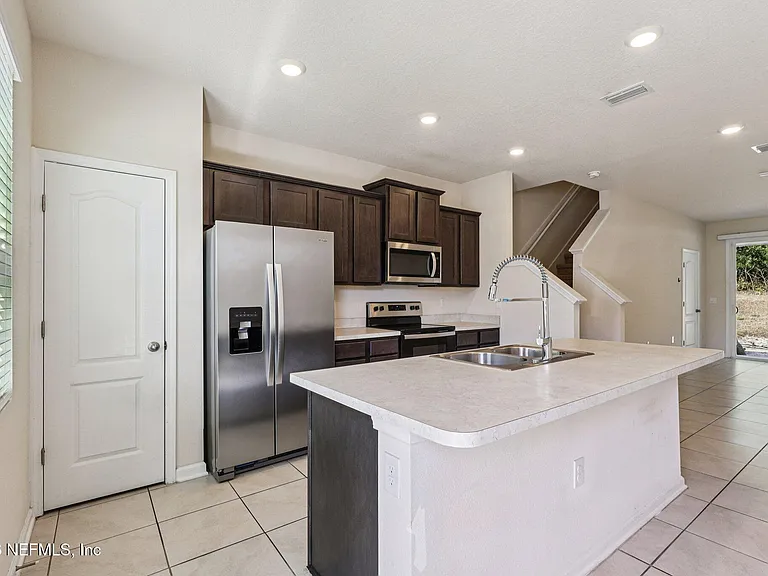 871 Gate Run Rd — Photo 1