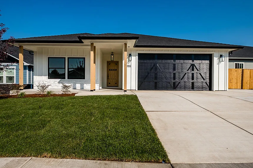 1055 Arrowhead Trl #395 photo 1