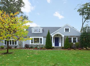 3 Beechwood Dr, Morristown, NJ