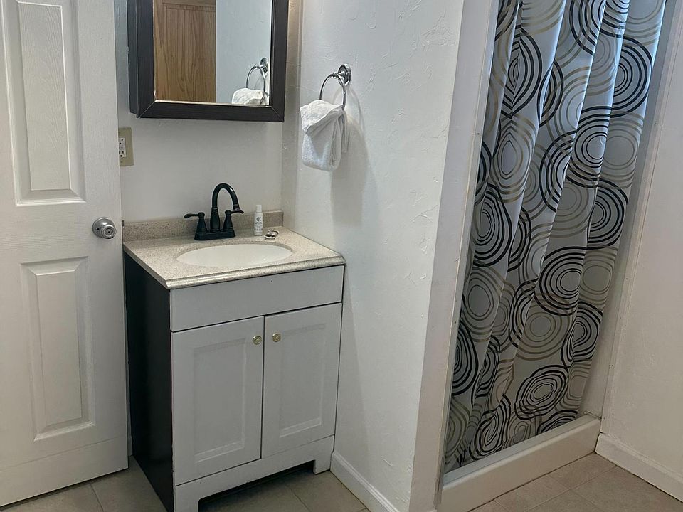 3/4 Bath