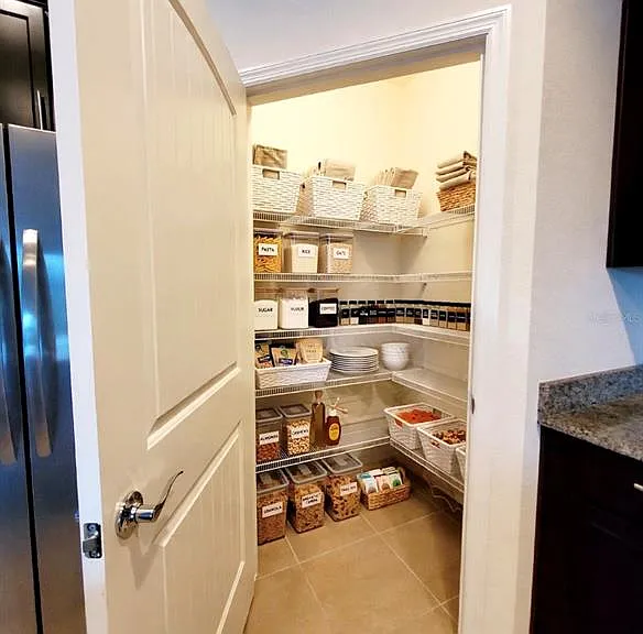17589 Garsalaso Cir — Photo 12
