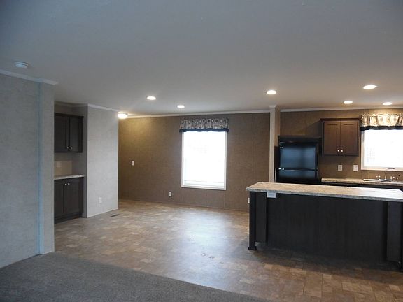 3rd image of 1250 Paree St #1073