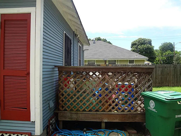 1108 Mathis St — Photo 8
