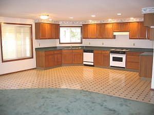 2nd image of 6909 NE 107th Ave