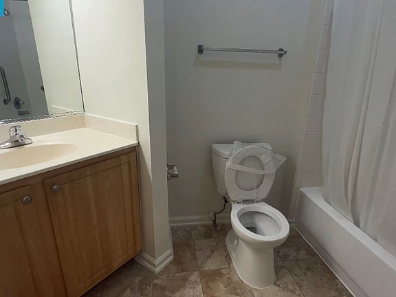 3rd image of 1001 Elmcroft Blvd APT G103