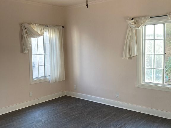 3rd image of 430 N Coronado St APT 11