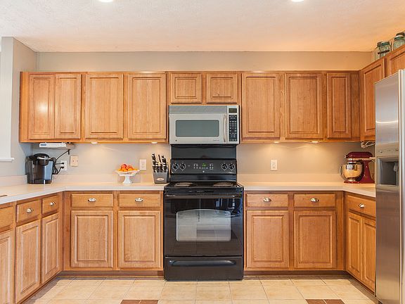 Plenty of counter space.