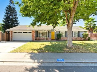 1320 Coffee Villa Dr, Modesto, CA 95355