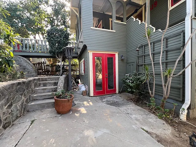Building Photo - 519 N Clementine St #2