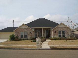 111 Ridge Vw, Victoria, TX 77904
