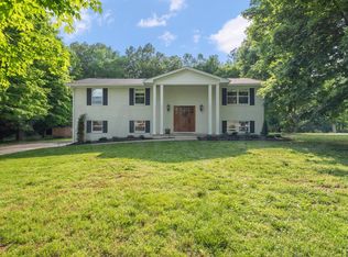 6541 Vestine Dr, Knoxville, TN 37918