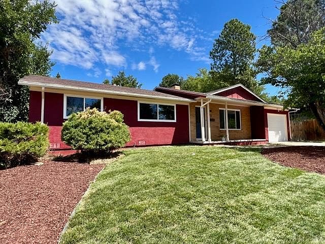 1st image of 67 Loch Lomond Ln