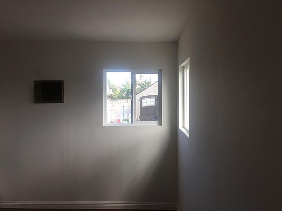 2nd image of 3236 Eckhart Ave