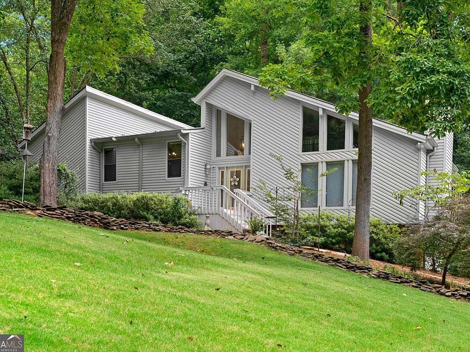 1st image of 3521 Cedar Valley Dr SE