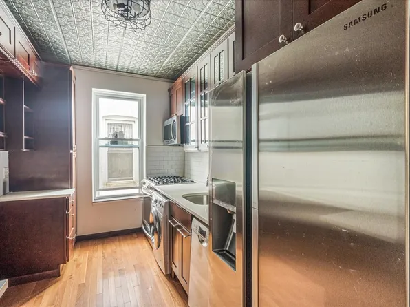 9204 Ridge Boulevard image 13 of 36