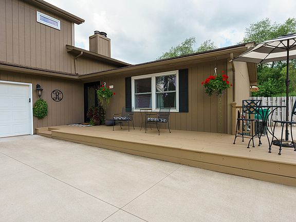 4th image of 110 Brandywood Ln
