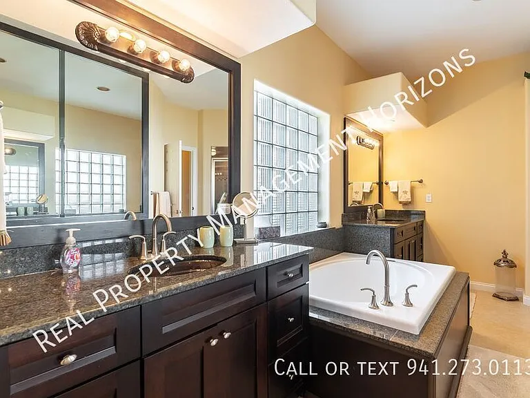 6815 Pleasant Hill Rd — Photo 20
