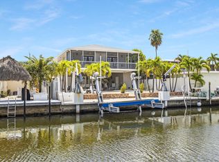 235 Azalea St, Tavernier, FL 33070