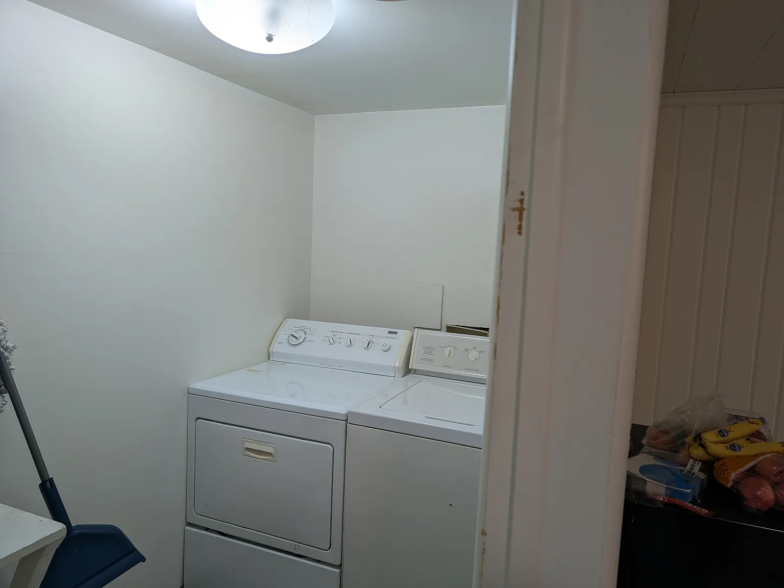 3 bed, 1350 sqft, $675 — Photo 2