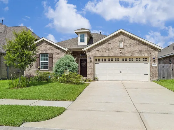 1849 Beau Banks Way, Alvin, TX 77511