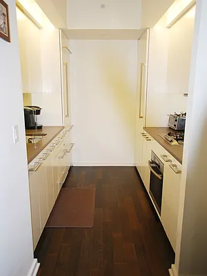 Rented by Sotheby's International Realty | media 19