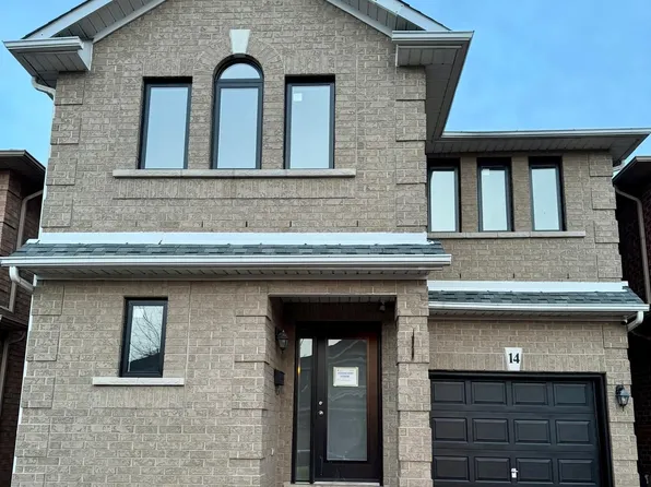 14 Peachwood Cres, Hamilton, ON L8E 5Z8