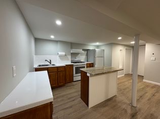 141 Arcadia Ave, Bridgeport, CT 06604