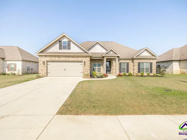 128 Woodwinds Ct, Kathleen, GA 31047