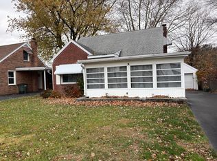 240 Edgewood Rd, York, PA 17402