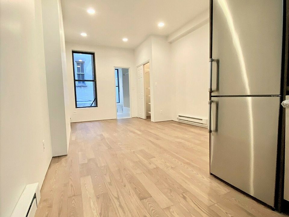 1st image of 1683 1st Ave APT 2SW