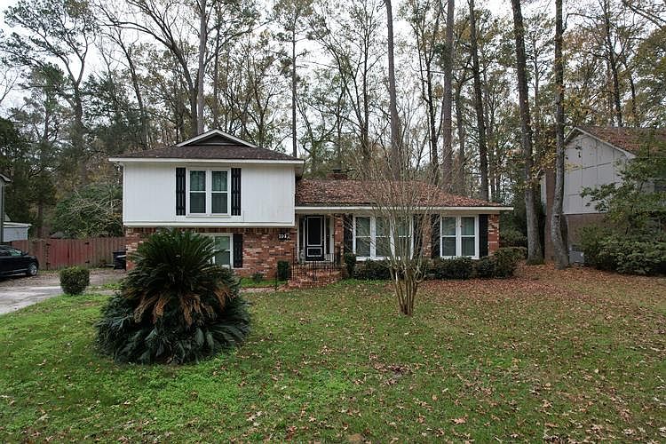 1st image of 114 Stratford Dr