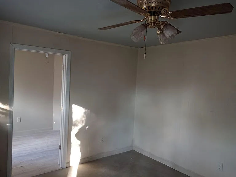 1107 Cabot St #4 — Photo 6