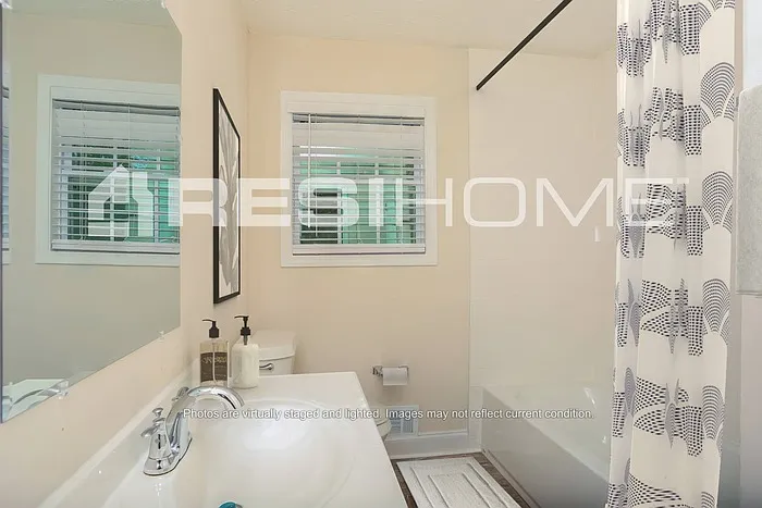 8225 Freestone Dr — Photo 9