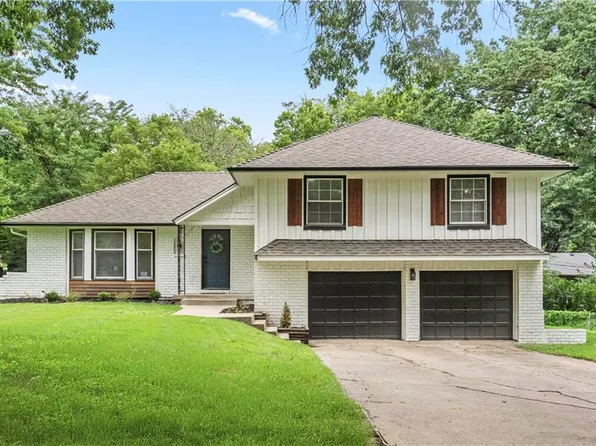 4 E 113th Ter, Kansas City, MO 64114