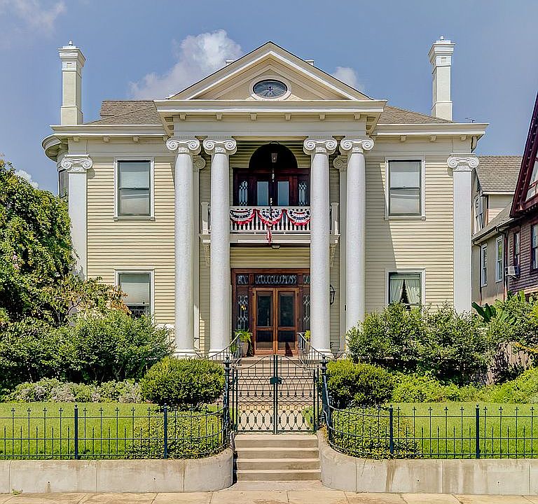 Main entrance off Cherry St.