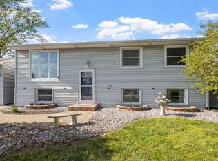 9236 Magnolia Ave, Mokena, IL 60448