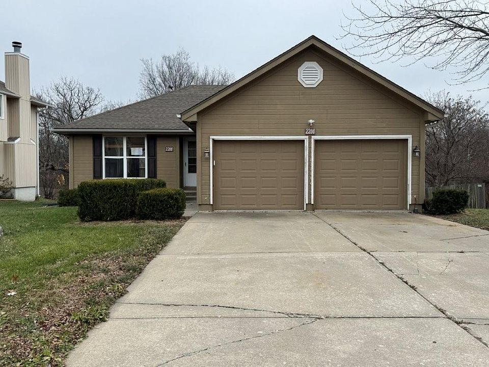 1st image of 2200 NW Harbor Pl