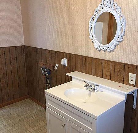 Laundry with Sink