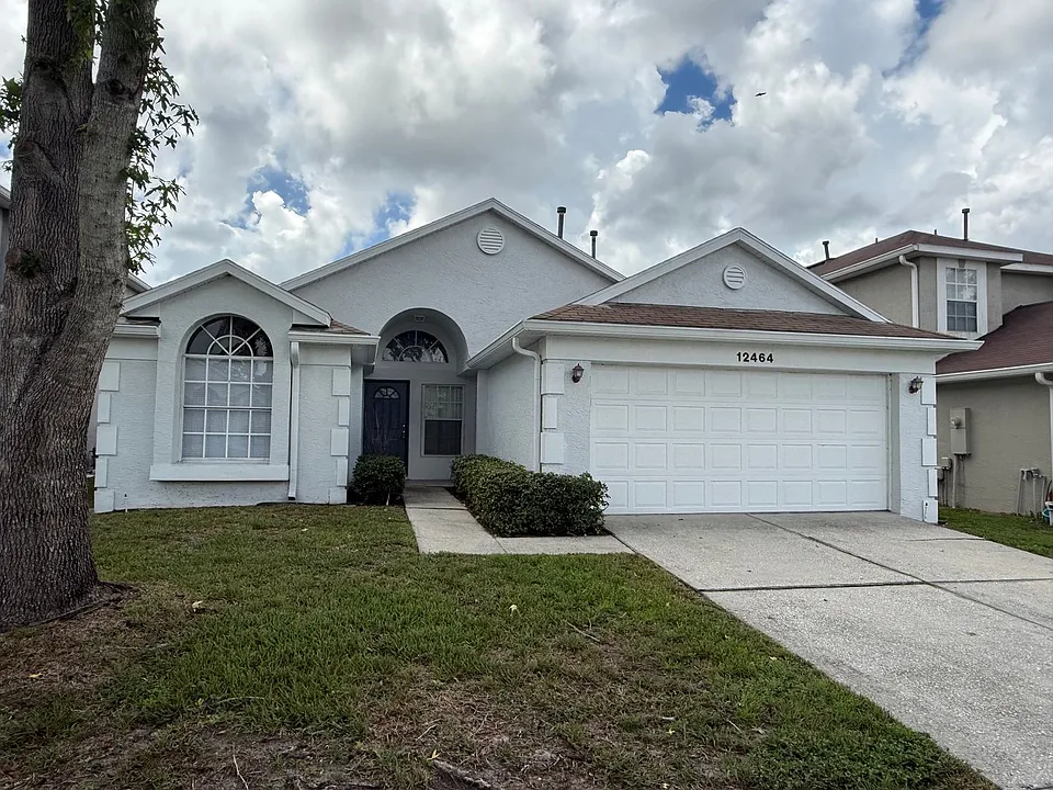12464 Castlemain Trl