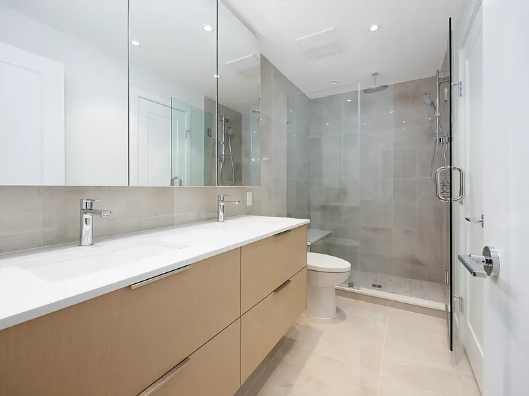 128 W 15th St #1503 — Photo 12