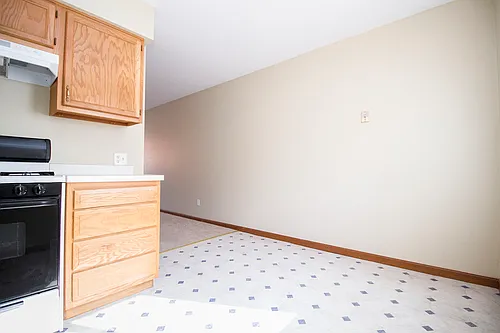 4715 Bennett #15 — Photo 9