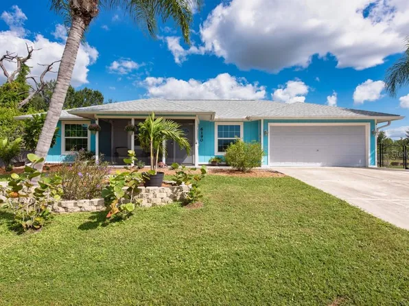 6190 Philco St, Englewood, FL 34224