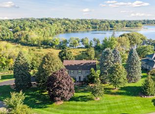 14 Spring Marsh Ln, North Oaks, MN 55127