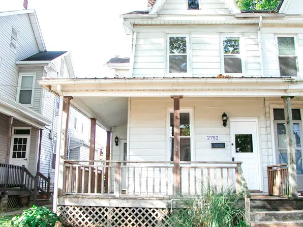 2752 Banks St, Harrisburg, PA 17103