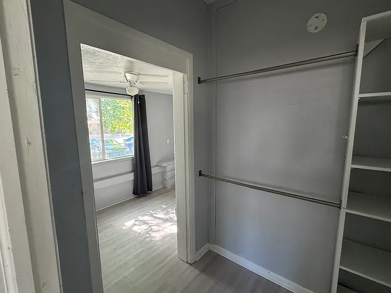 2954 Adams Ave — Photo 16