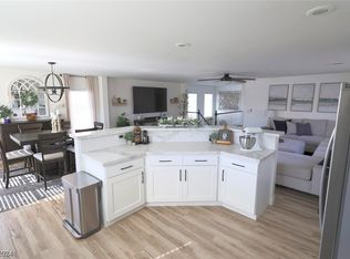 7621 Miles Ct, Las Vegas, NV 89129