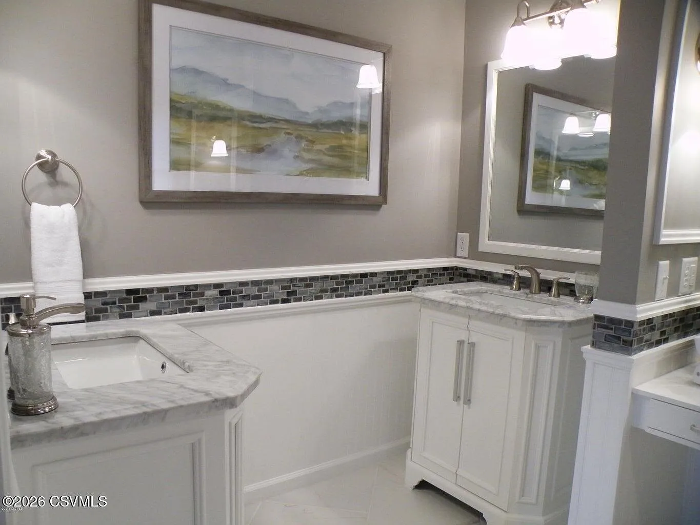 4 bed, 2052 sqft, $3,000 — Photo 3
