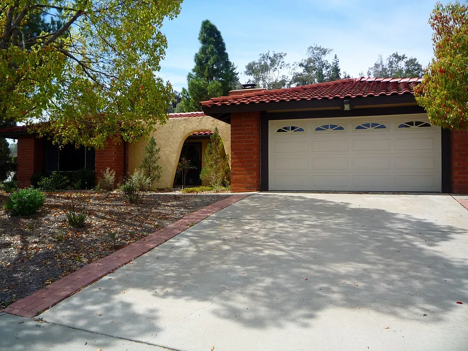 230 Dewane Dr