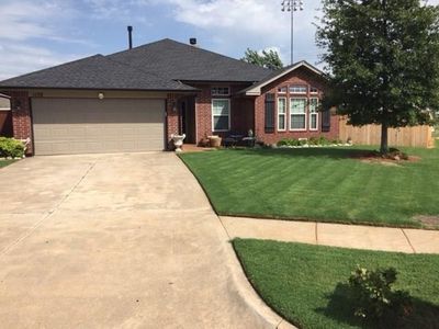 1176 Dawn Ave, Yukon, OK, 73099
